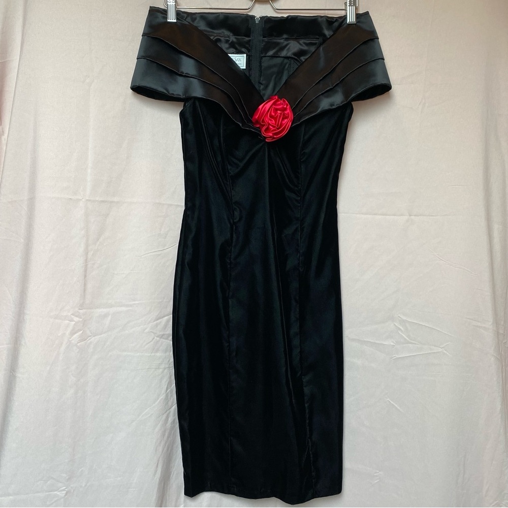 Vintage Gunne Sax Black Off Shoulder Velvet Dress Size 5 HOCO Prom Old Hollywood